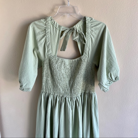 NWT | Nasty Gal Square Neck Puff Sleeve Maxi Dress Slit Shirred Bust Mint Green - Picture 5 of 10